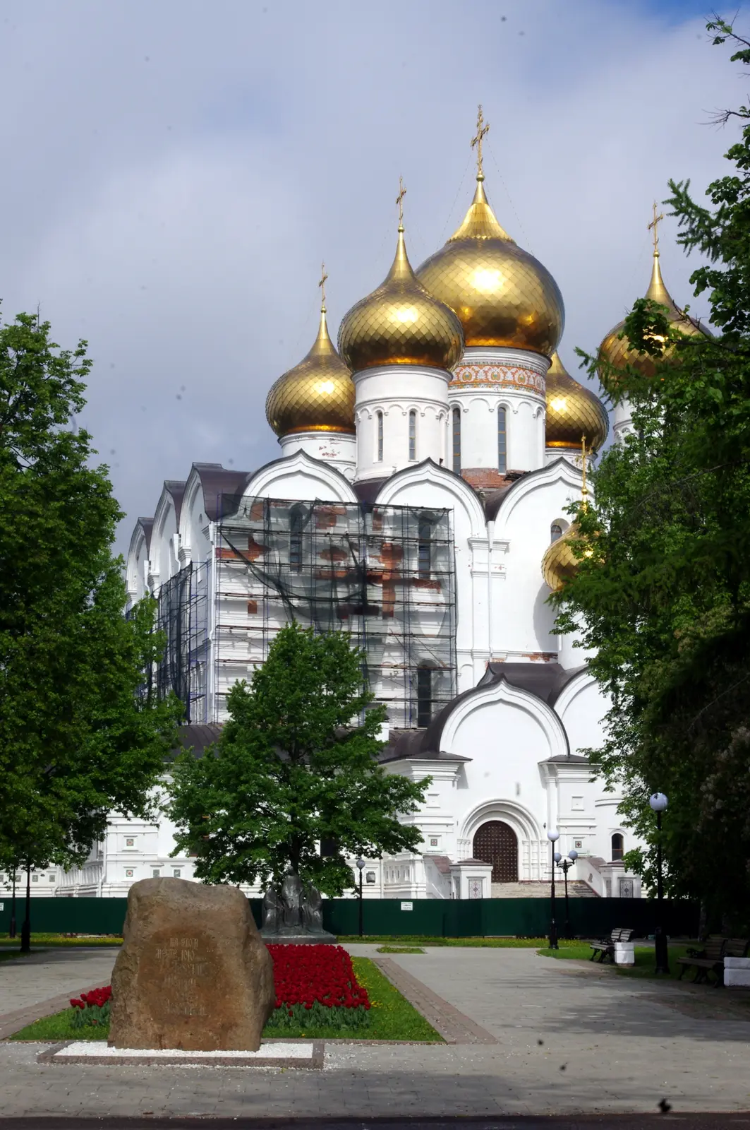 Волжская набережная Ярославля: путешествие сквозь эпохи