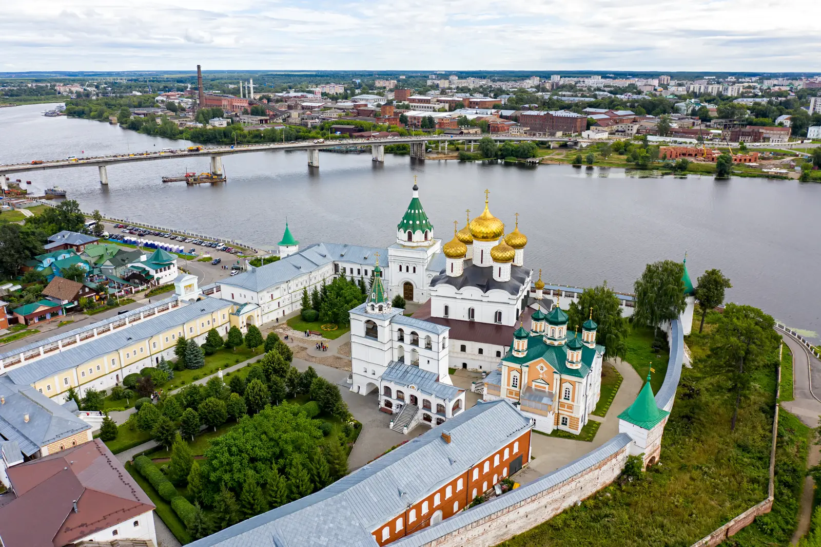 Ярославль и Кострома одним днём