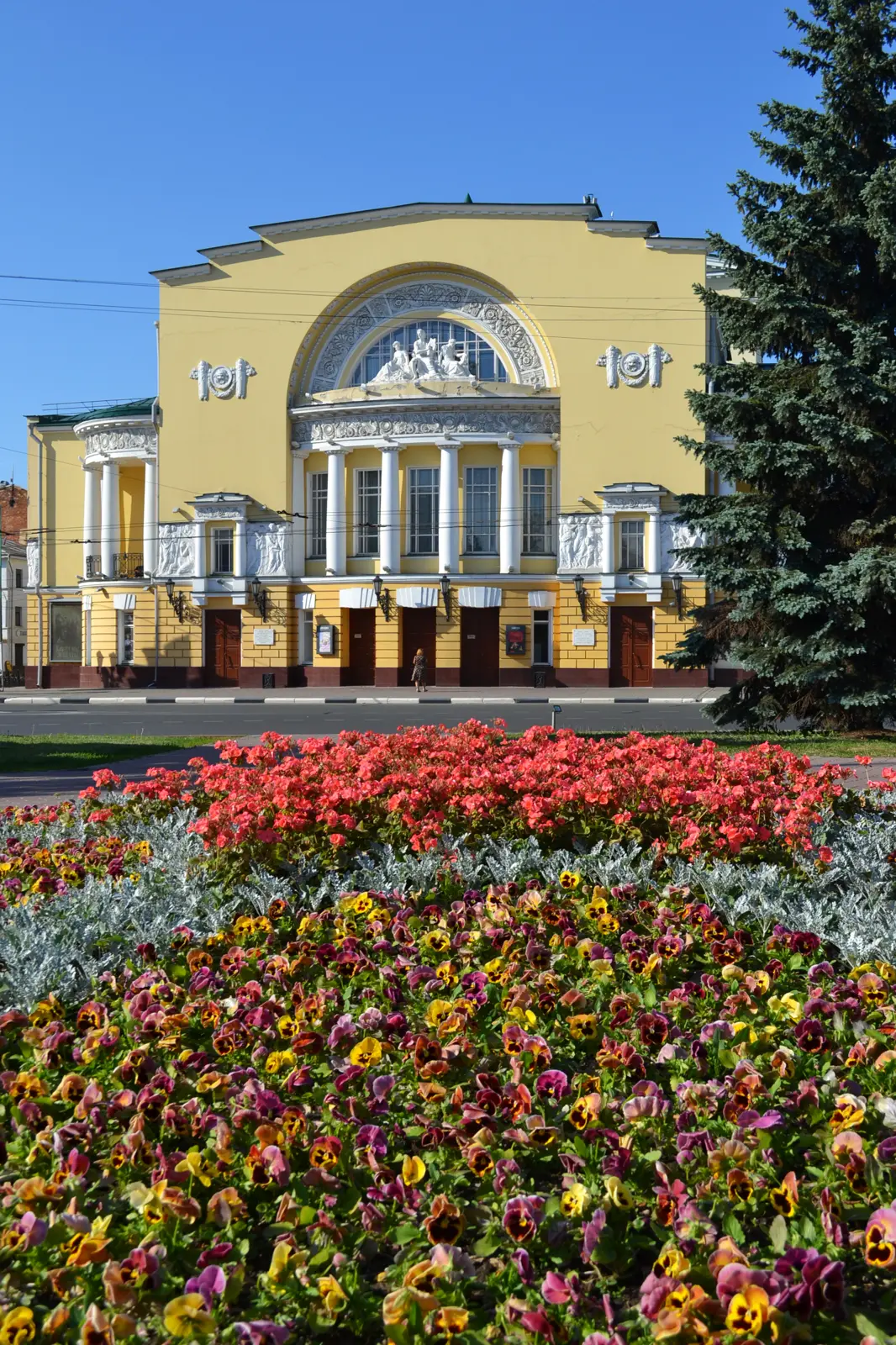 Пешком по Ярославлю: 1000 лет истории за одну прогулку