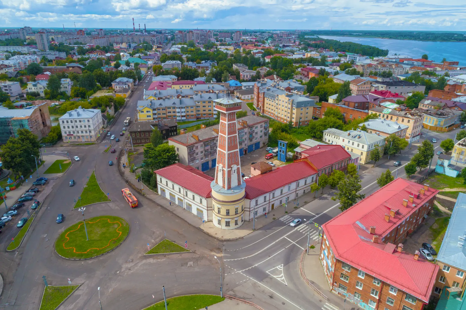 Из Ярославля в столицу бурлаков — Рыбинск