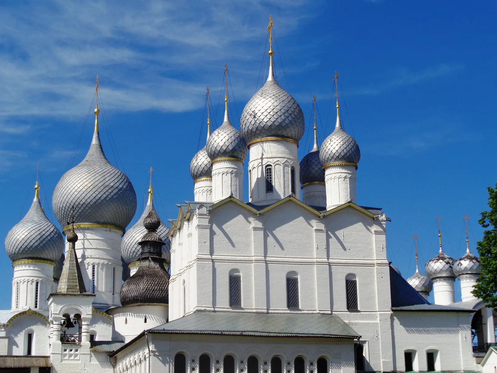 Из Ярославля — в Ростов Великий и Переславль-Залесский на вашем авто